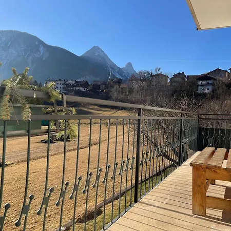 Tra Prati E Monti - Dolomiti Bellunesi *