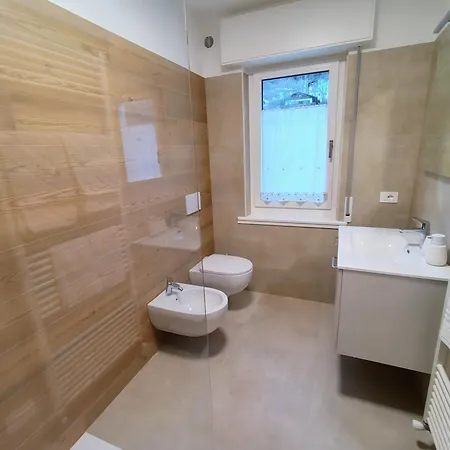 Tra Prati E Monti - Dolomiti Bellunesi Valle di Cadore