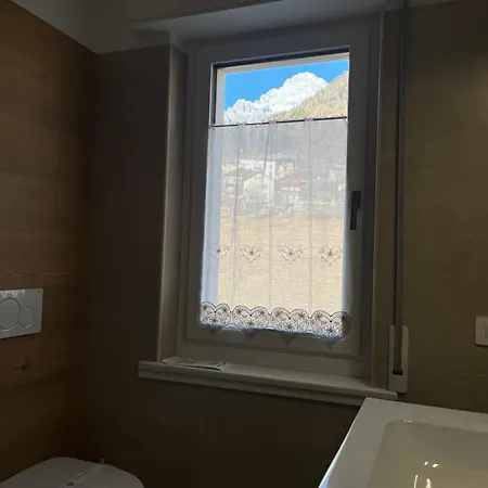 Tra Prati E Monti - Dolomiti Bellunesi *