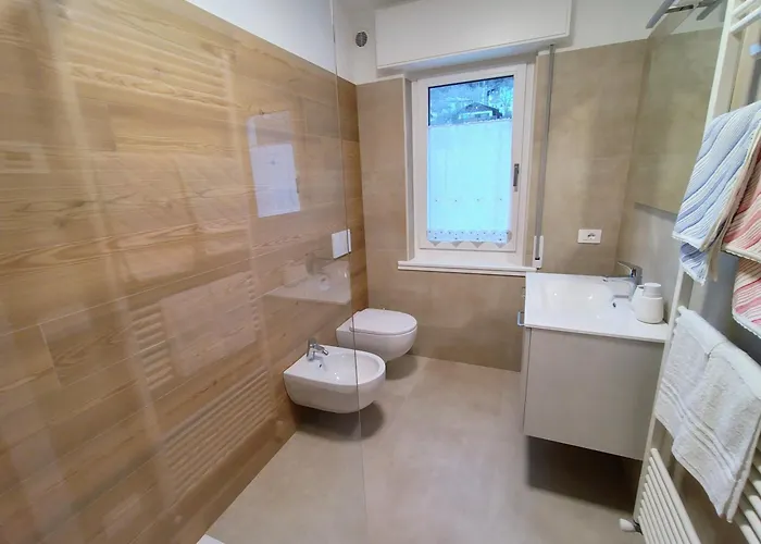 Tra Prati E Monti - Dolomiti Bellunesi Valle di Cadore