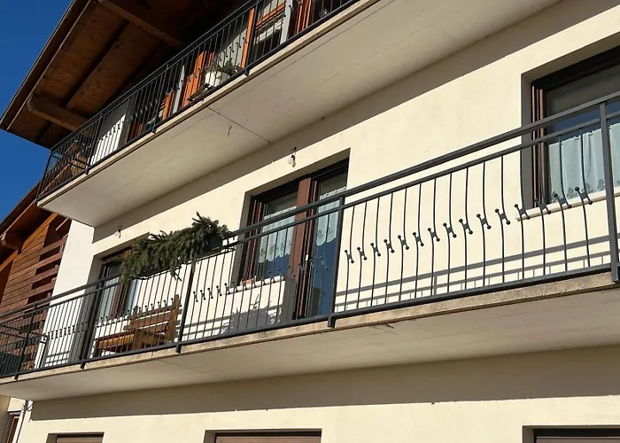 Tra Prati E Monti - Dolomiti Bellunesi Valle di Cadore